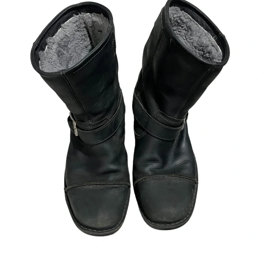 UGG Australia Rockville II Boots Black Rugged Leather Men’s Size 11 S/N 3040